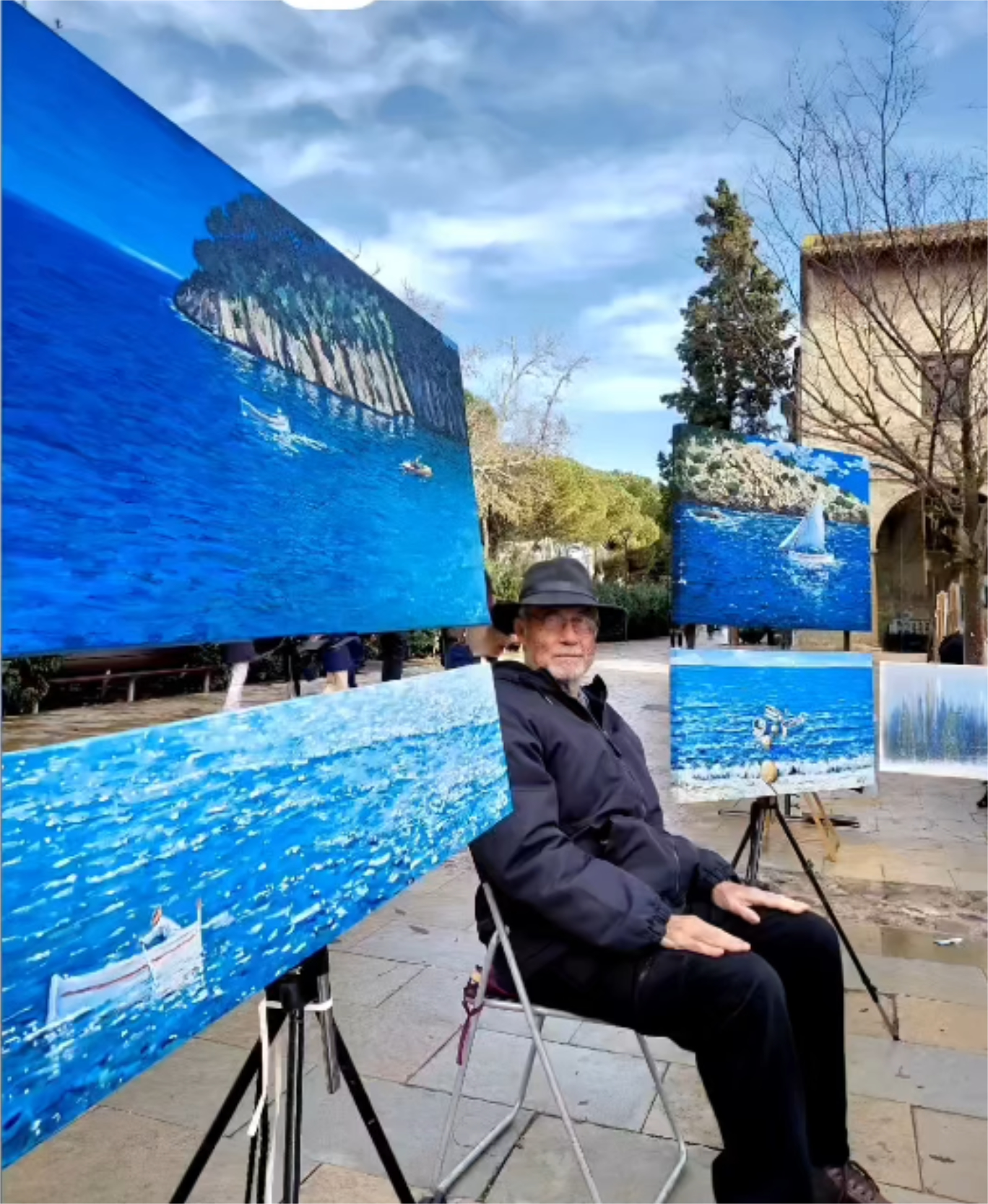 Enric Roca en una mostra d'art al carrer